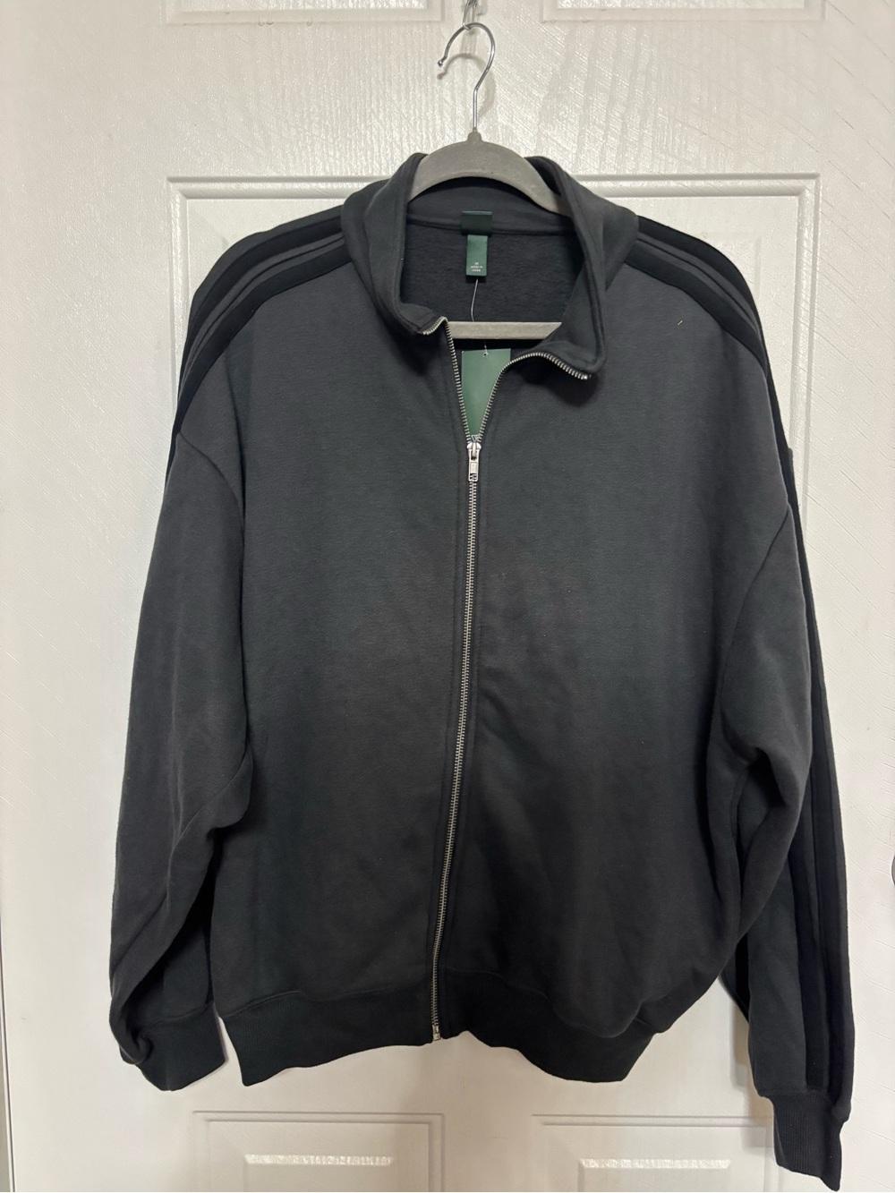 wild fable Black Full-Zip Women's Track Sweater